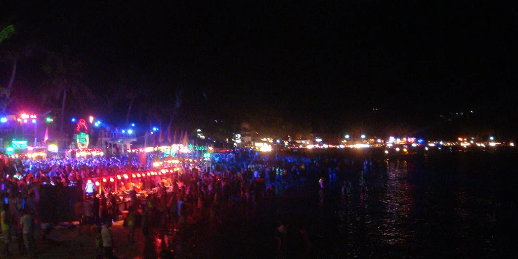 Full Moon Party at Haad Rin, Koh Phangan, 2015